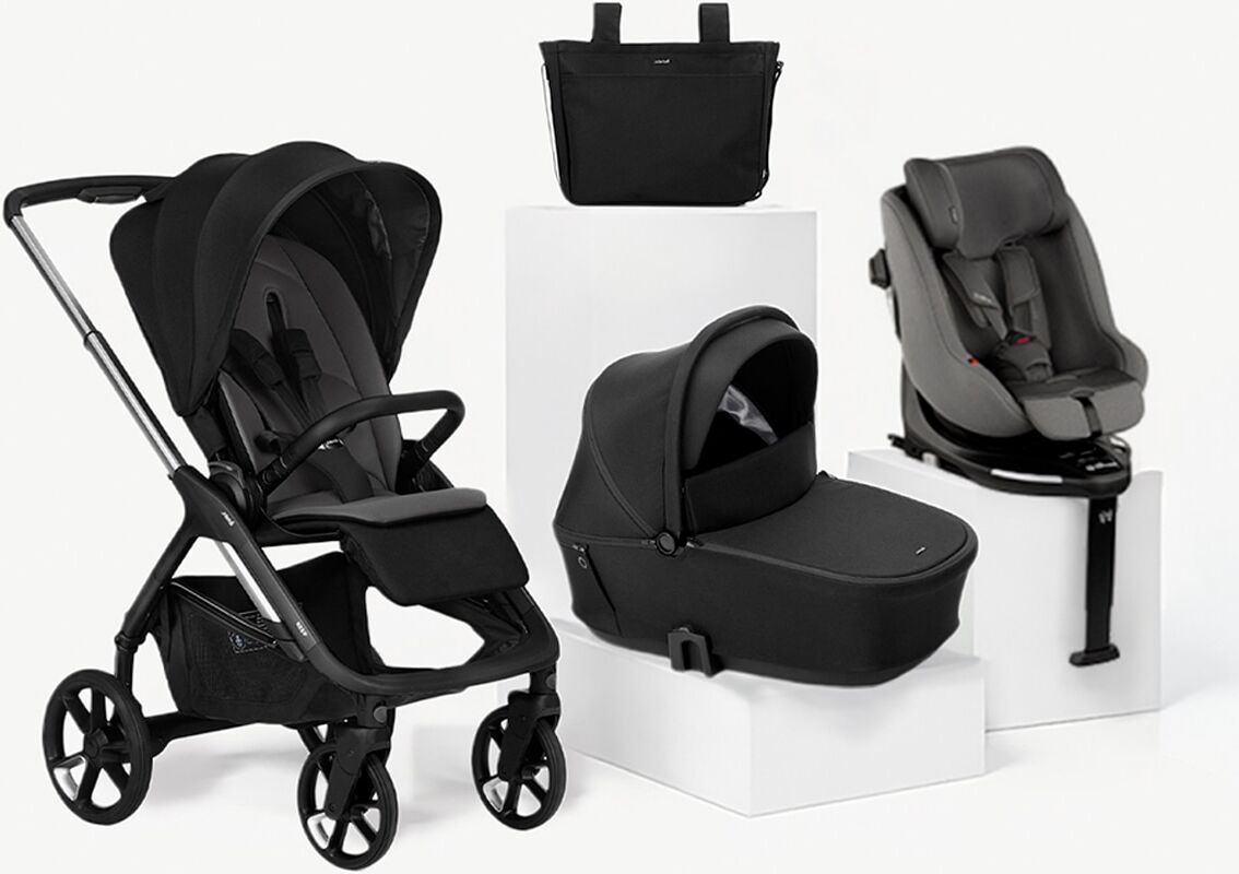 Jané Trío keep 2 negro + capazo Sleep + silla auto Kombifix negro.