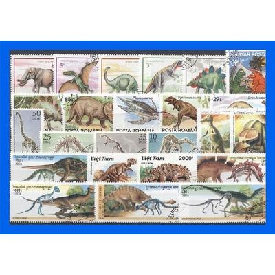 50 verschiedene Briefmarken Dinosaurier