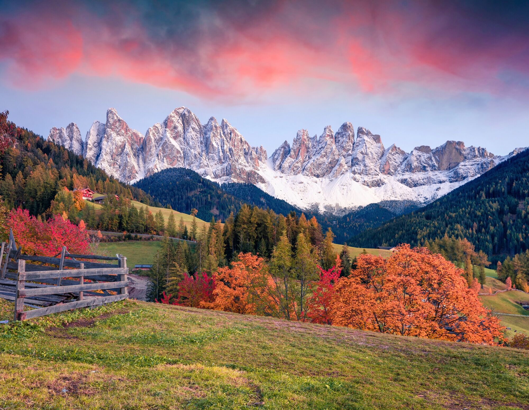 Papermoon "ALPEN-DOLOMITEN DORF und Landschaft" bunt B/L: 2m x 1,49m, Bahnen: 4 Stk.