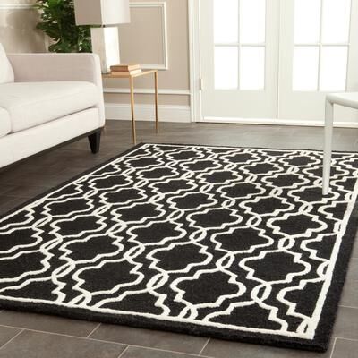 SAFAVIEH Handmade Cambridge Kathyrn Geometric Wool Rug