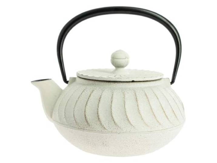 Iwachu Nambu Tekki Japanische Gusseisen-Teekanne Nami, goldweiß, 650 ml