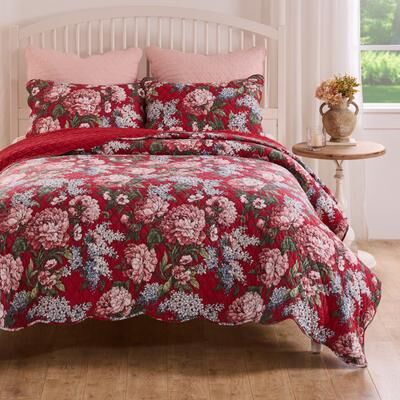 Greenland Home Fashions Millie Finely Stitched Floral Quilt Set by Greenland Home Fashions in Garnet (Size KING)