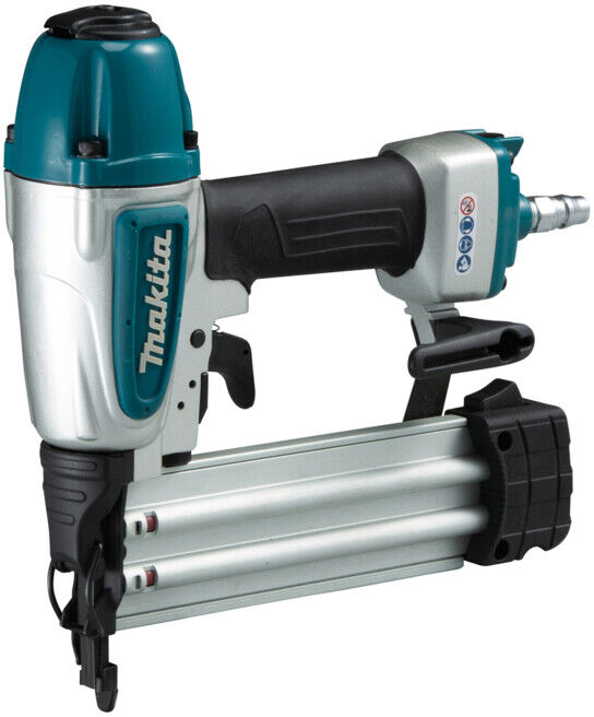 Makita Cloueur pneumatique 15-50 mm 8,3 bar (AF506)