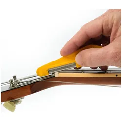 MusicNomad, Raspel + Feile, MN661 Diamond Coated Nut File 056
