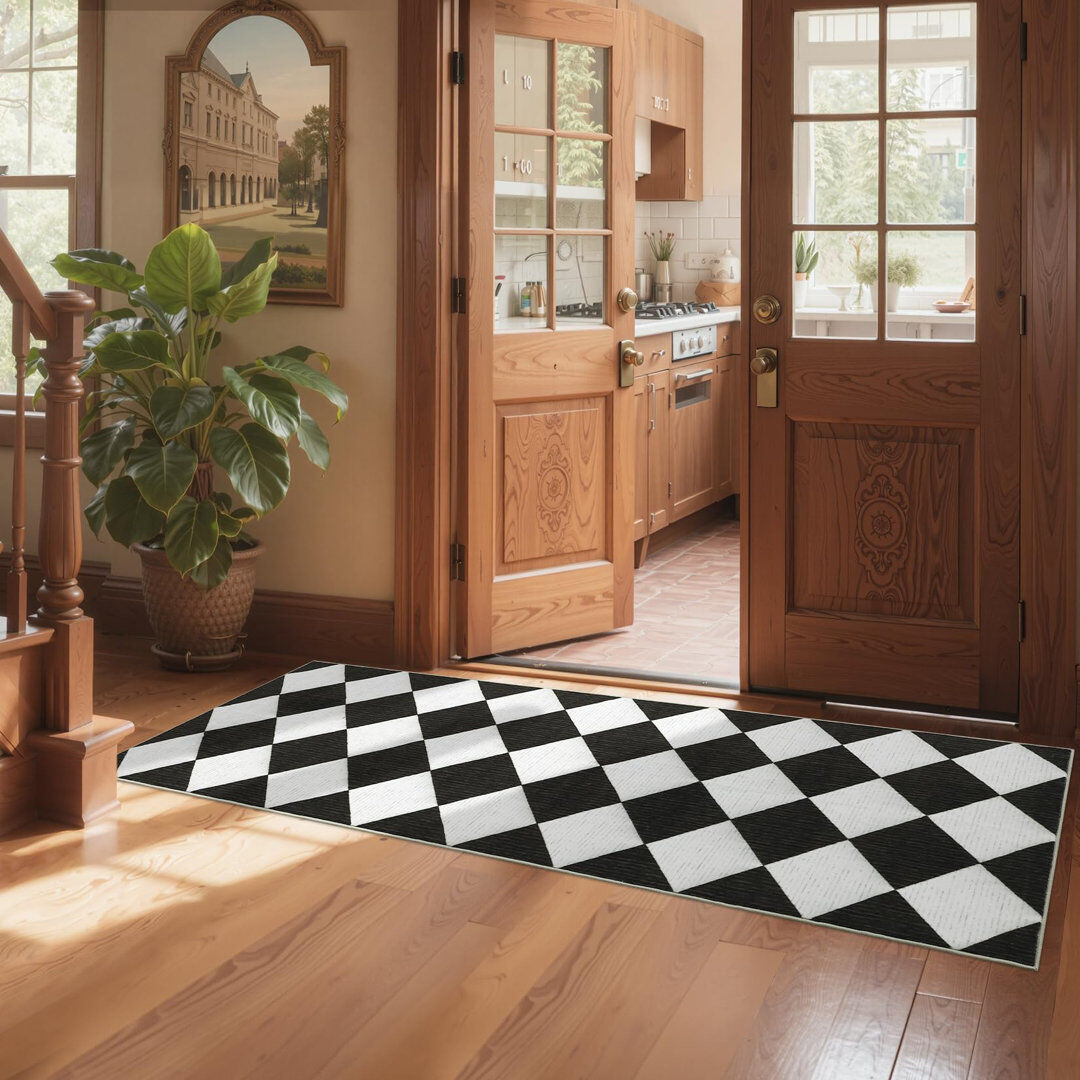 Brayden Studio Rectangle Geometric Area Rug Black and white 160*230cm