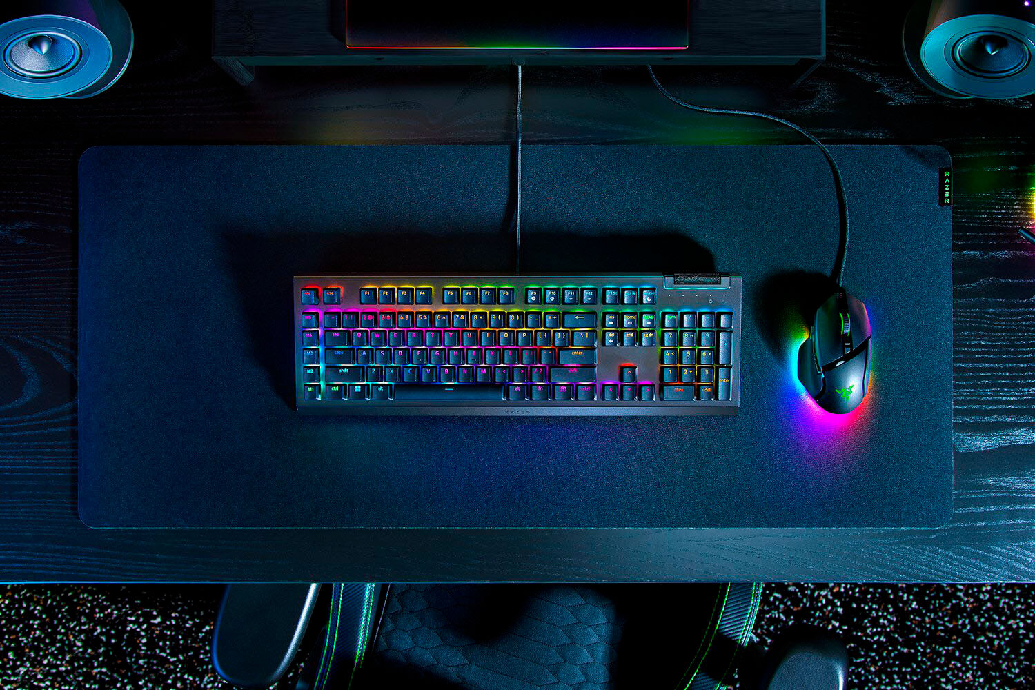 Razer Tastatur "BlackWidow V4 X - Grün Switch - DE", schwarz, B:46,6cm H:4,35cm T:15,25cm, Tastaturen, Tastatur