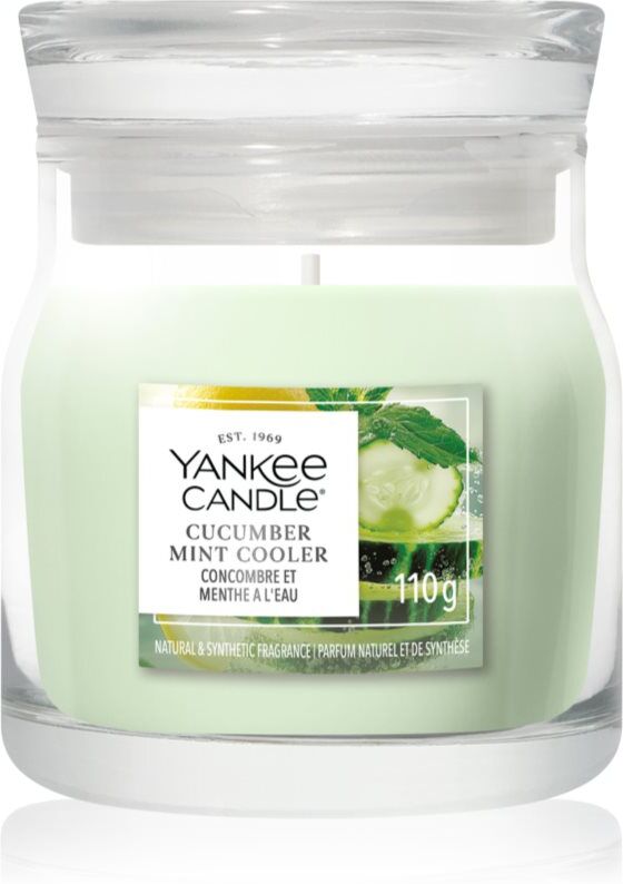 Yankee Candle Cucumber Mint Cooler scented candle Signature 110 g