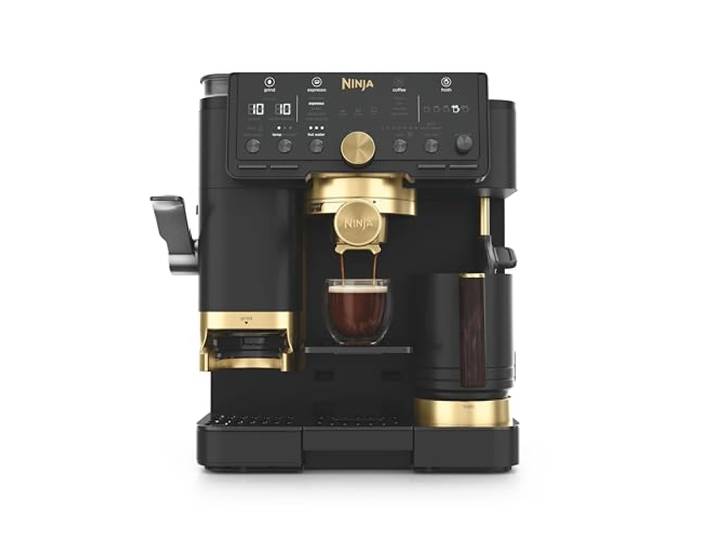 Ninja Luxe Café Pro 3-in-1 Kaffeemaschine by David Beckham, Schwarz-Gold Smarte Siebträgermaschine, integ. Waage & Tamper, 25 Mahlgrade & autom. Michsystem - ES771EUBK