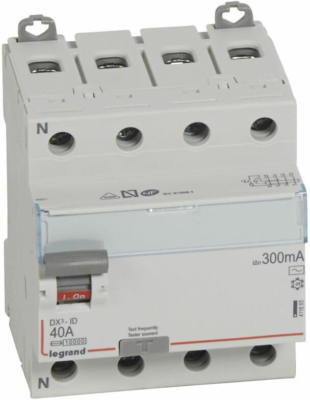 Interrupteur différentiel DX³-ID arrivée haute et départ bas à vis 4P 400 V type AC 4 modules 300 mA 40 A LEGRAND 411665