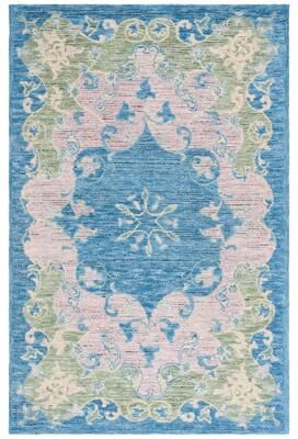 SAFAVIEH Handmade Savonnerie Axelle Traditional Wool Rug