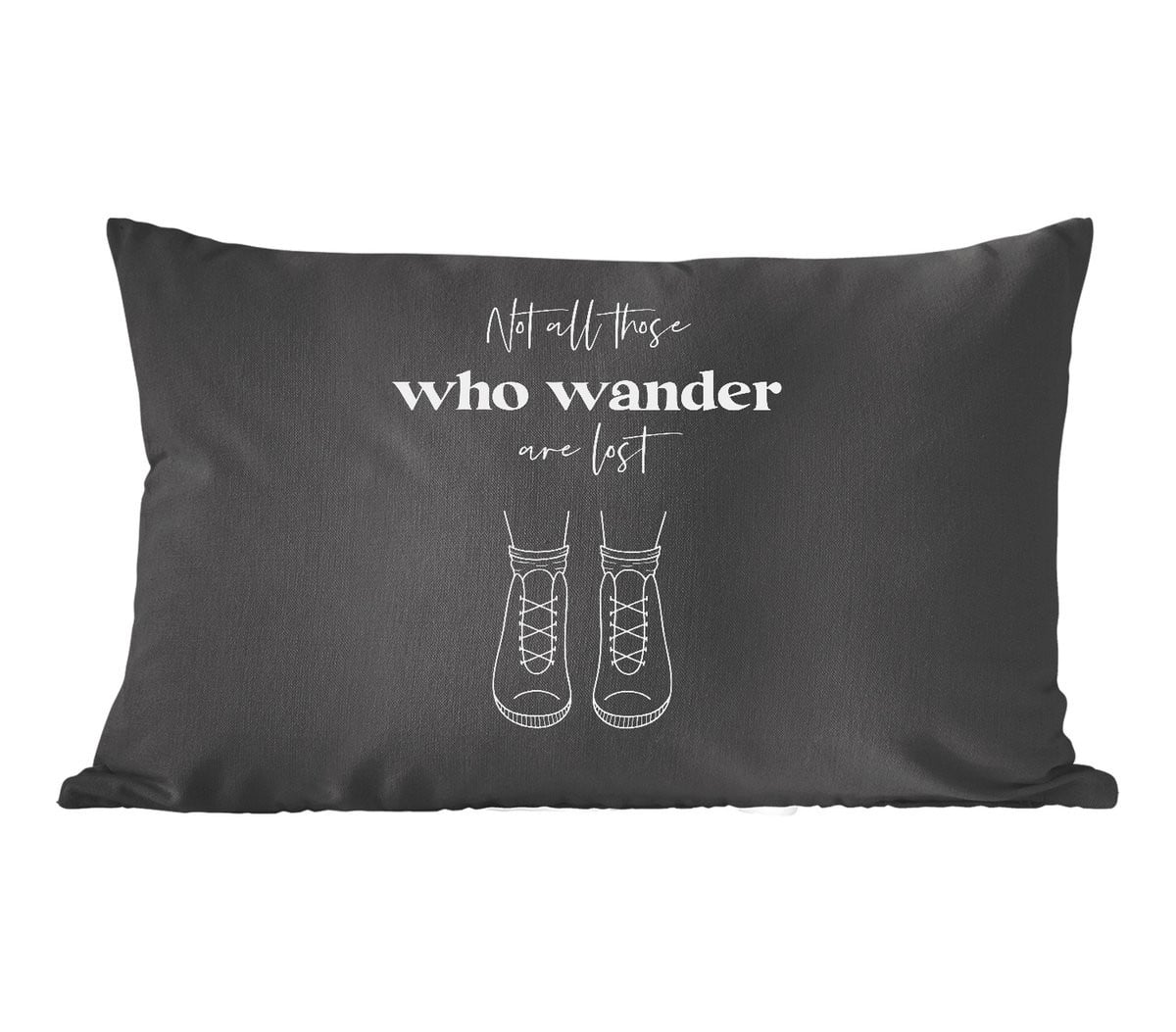 Sierkussen met quote Not all those who wander are lost, 60 x 40 cm