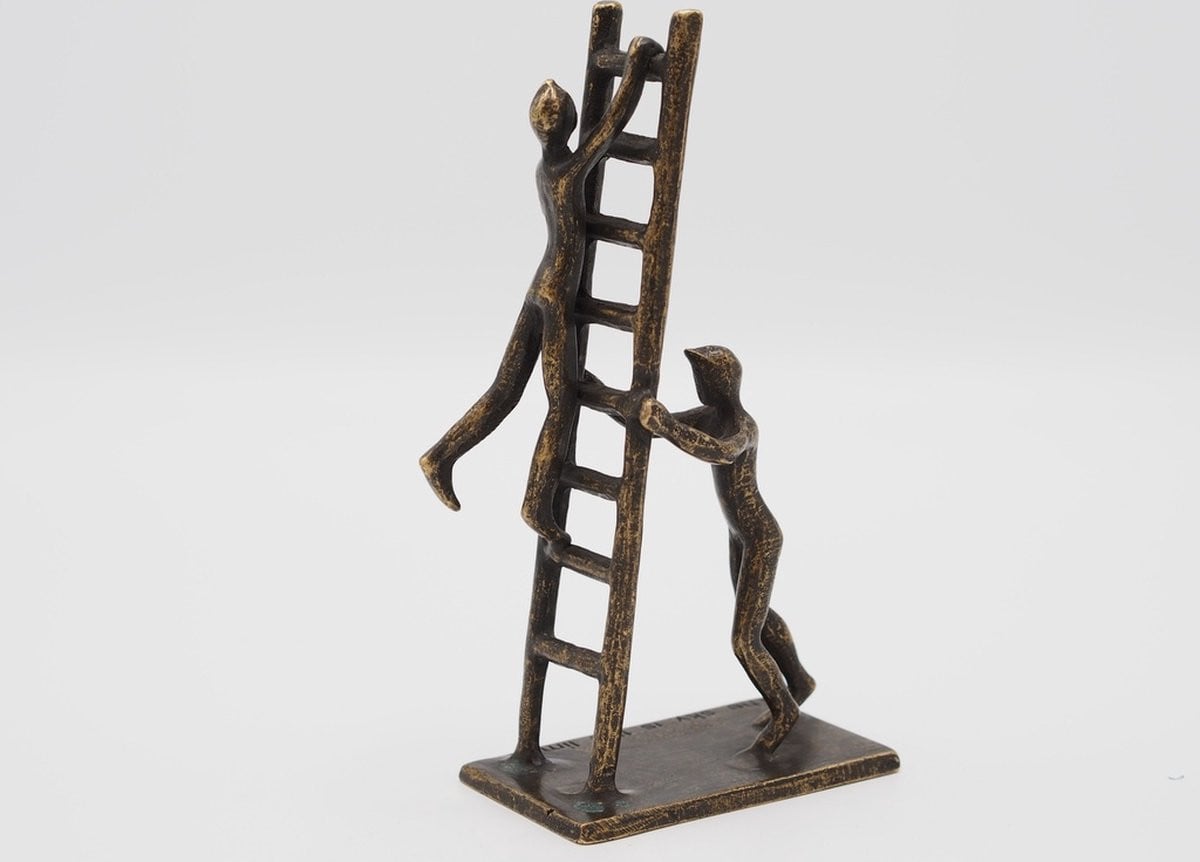 Bronzartes Brons beeld The sky is the limit, Hoogte: 20 cm