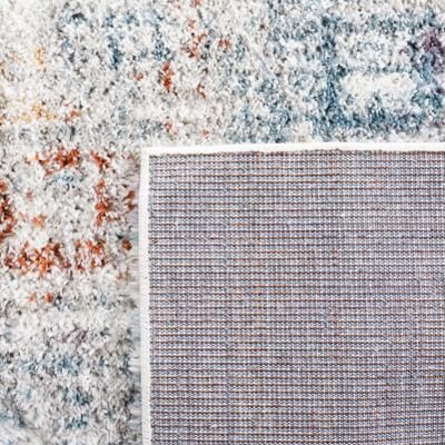 SAFAVIEH Berber Shag Slobodka Rug