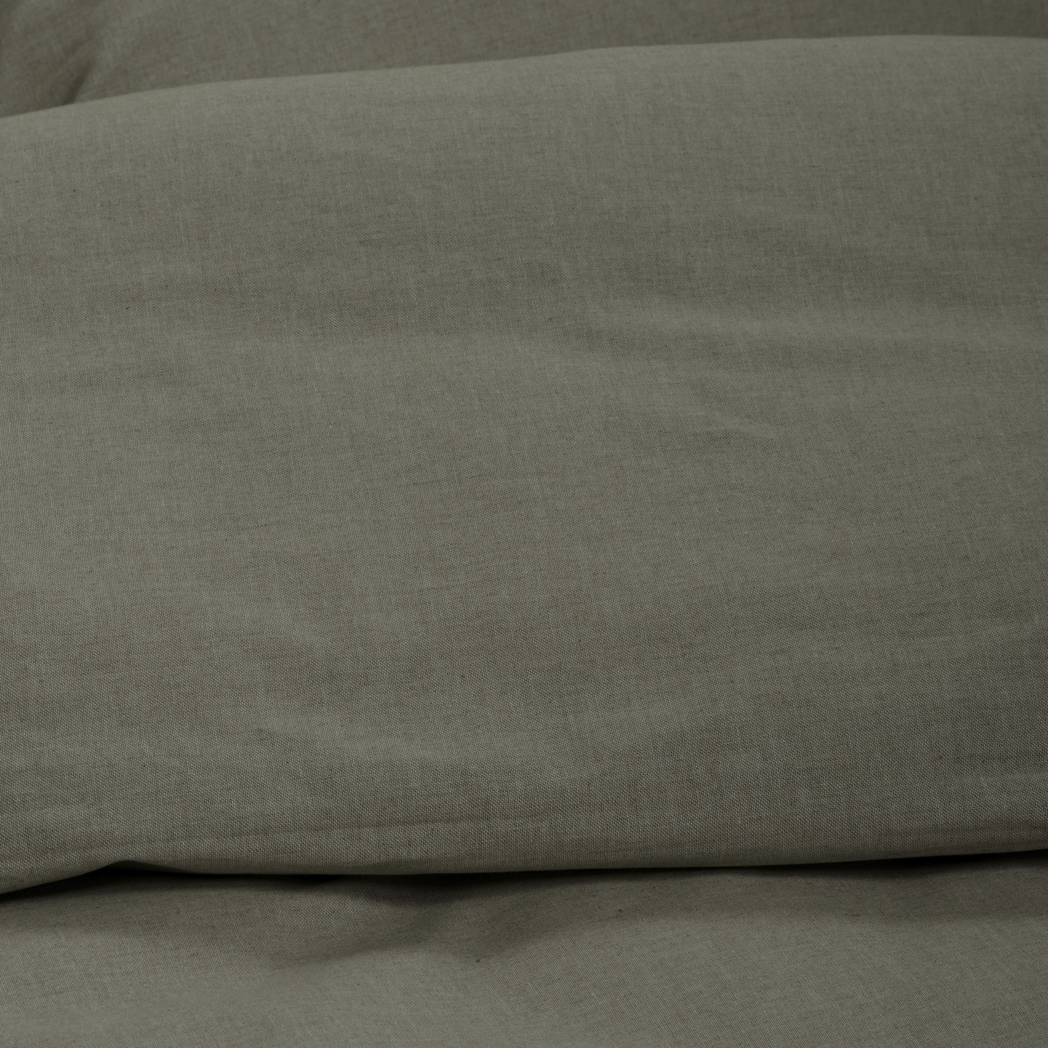 Wendebettwäsche SETEX "Chambray", grün (marzipan, khakigrün), B/L: 135cm x 200cm, 1 Stk., 1 Stk., Chambray, B/L: 80cm x 80cm, 2 Stk., Chambray, Obermaterial: 90% Baumwolle, 10% Polyester, Bettwäsche, Wendebettwäsche, mit Wendefunktion marzipan, khakigrün 