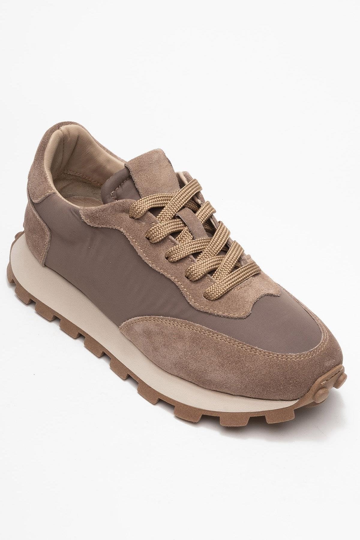 Amanda Leder Turnschuhe Damen