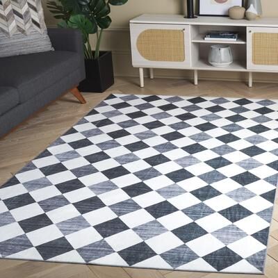 SAFAVIEH Santa Clara Horacia Modern & Contemporary Rug