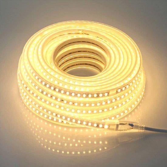 LED Strip Licht 15M Warm Wit - Waterdicht IP67 met EU Stekker