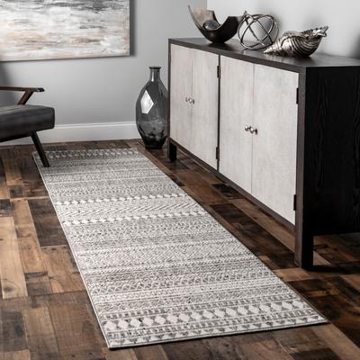 Nuloom Catherina Transitional Geometric Area Rug