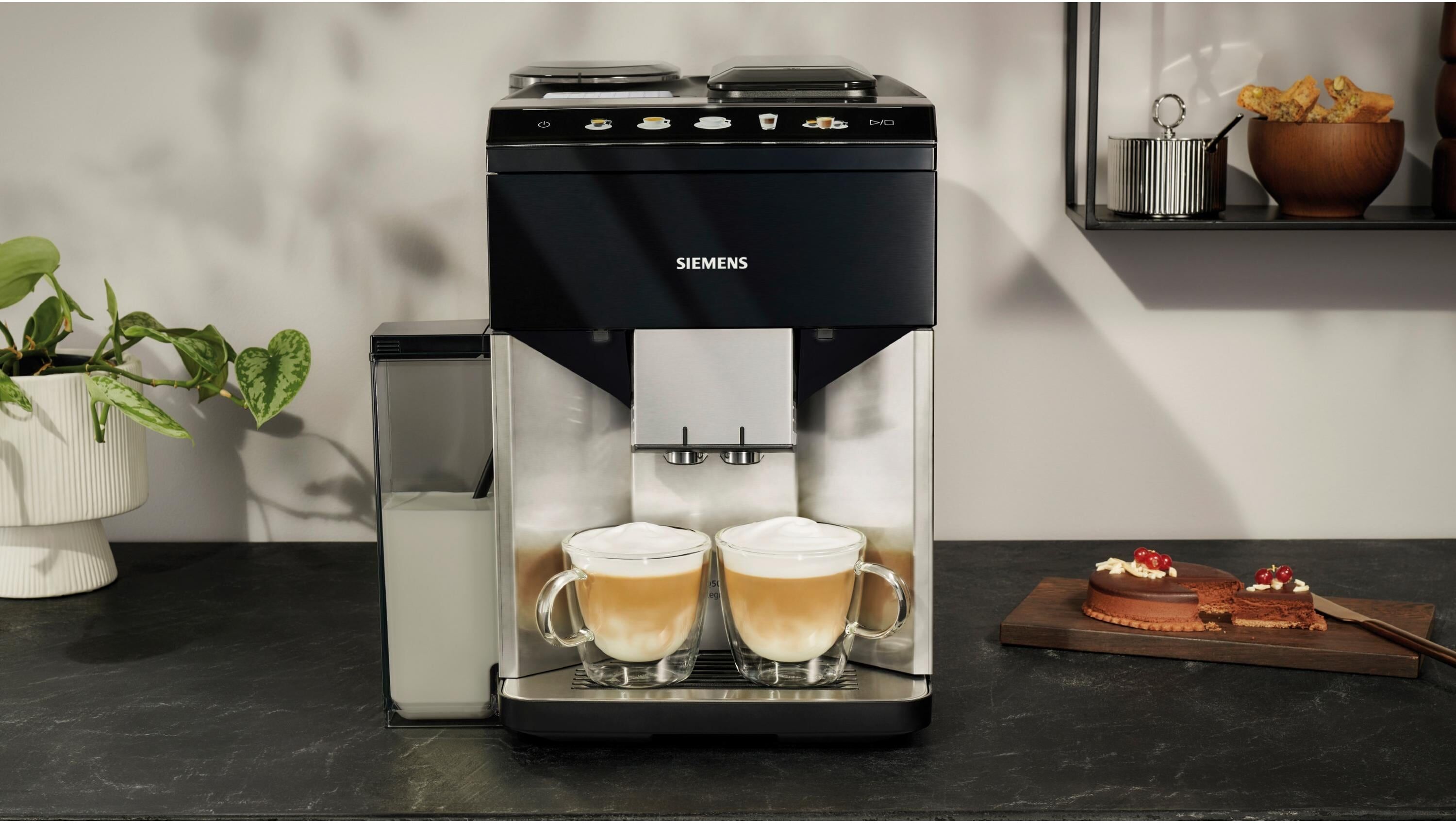 Siemens Kaffeevollautomat "EQ500 TQ517D03 Schwarz", Energieeffizienz: A, schwarz, B:31,8cm H:37,3cm T:44,8cm, Kaffeevollautomaten, Kaffeevollautomat schwarz Einheitsgröße