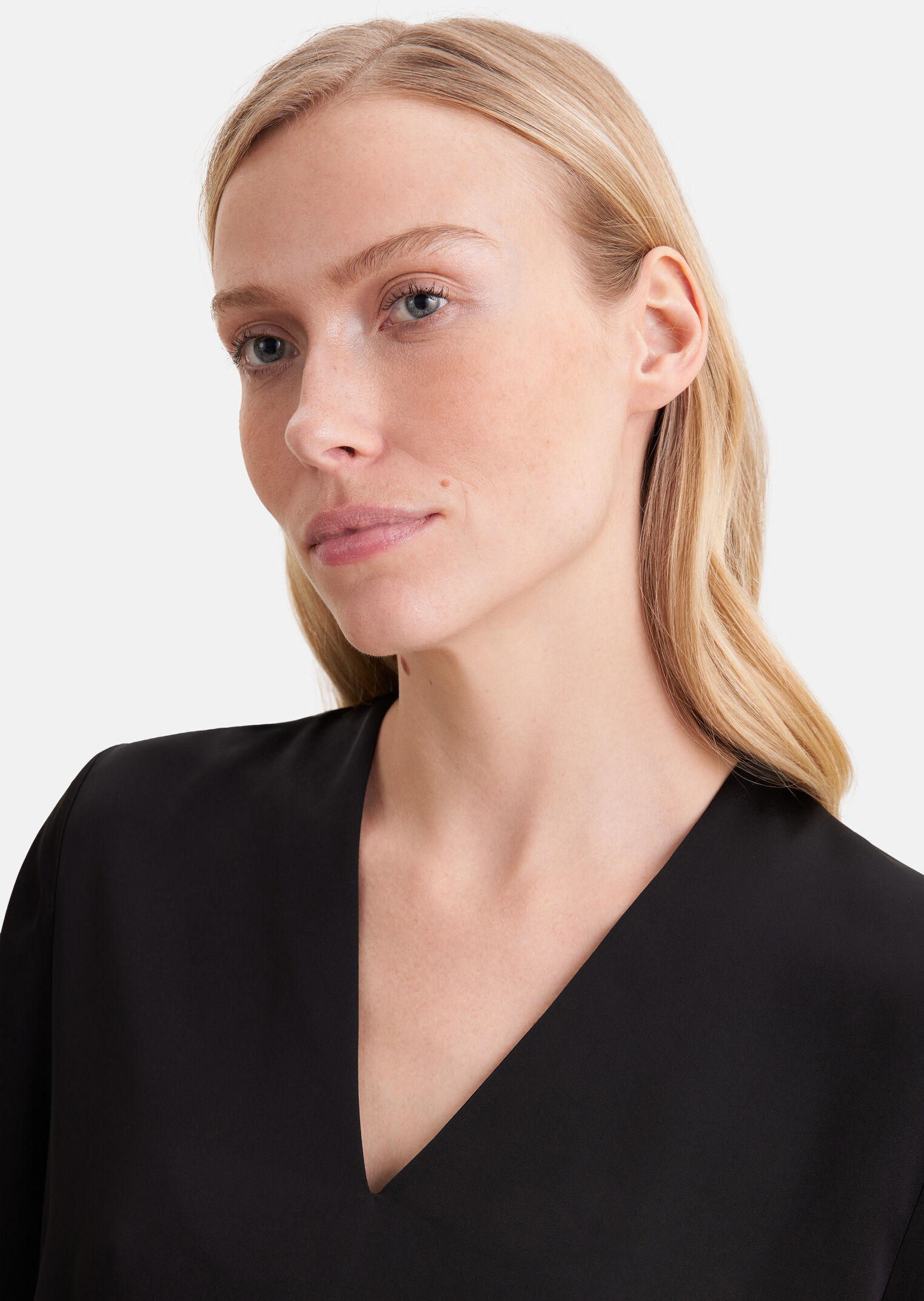 Klassische Bluse SEIDENSTICKER, Damen, Gr. M (38), schwarz, 75% Acetat, 25% Polyester, unifarben, regular fit, V-Ausschnitt, Blusen Klassische Bluse, Tunika Uni schwarz M (38)