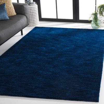 SAFAVIEH Hand-Tufted Carmine Analia Modern & Contemporary Rug