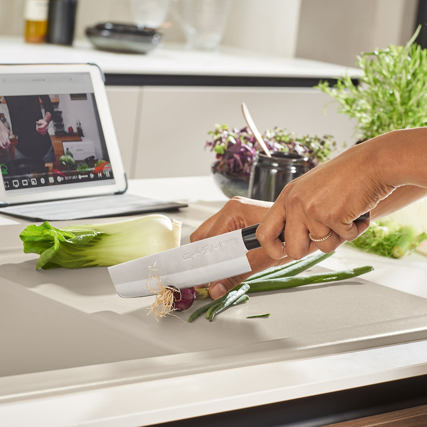 Villeroy & Boch Subway Style 45 Einbauspüle, Ablaufgarnitur mit Handbetätigung, Becken links