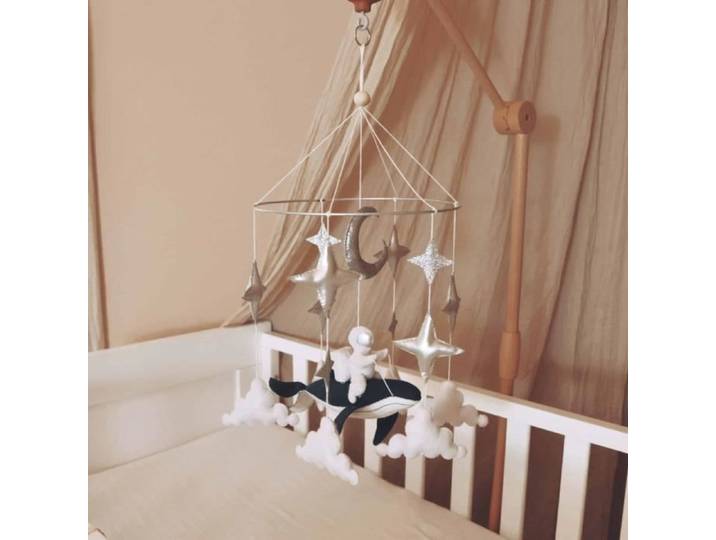 Mobile en bois - Artisanat - Astronaute - Fait main - Décoration chambre bébé - Style enfant