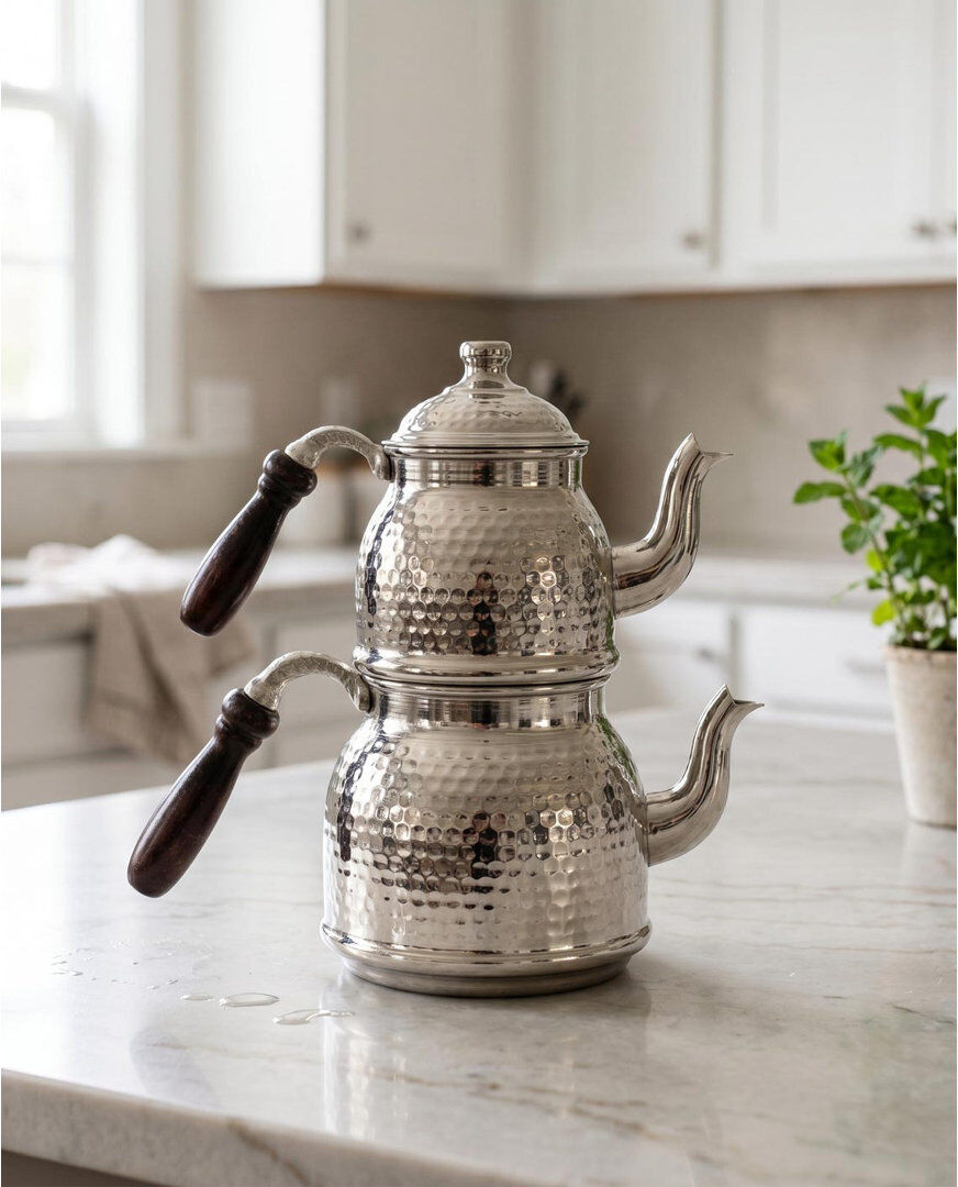 Marlow Home Co. 2299.64L Teapot Set Silver Copper 2299.64;2299.64L