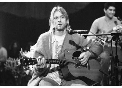 Inspired Living Kurt Cobain Poster Vintage Music Wall Art Canvas For Rock Room Decor 40x60cm No Frame j