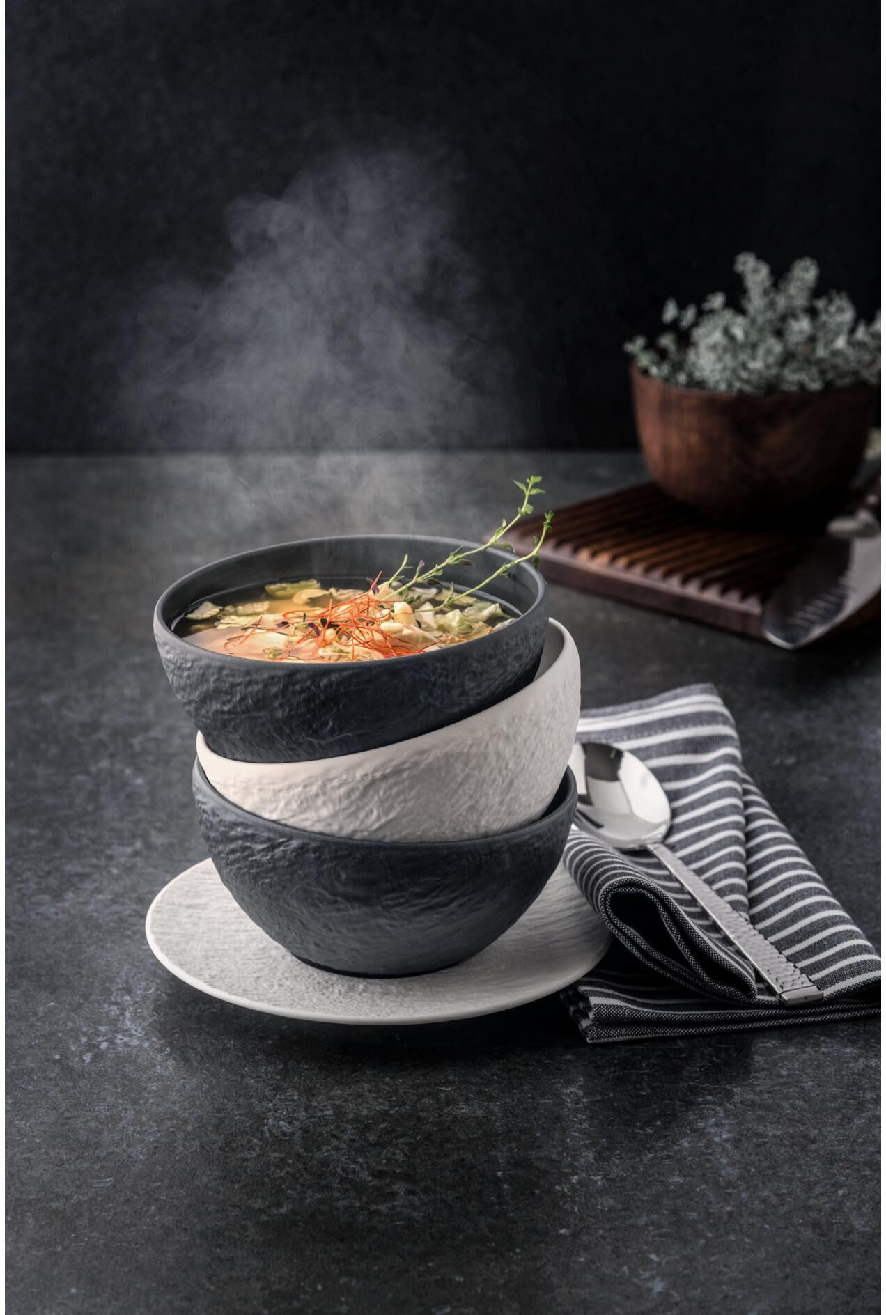 Schale VILLEROY & BOCH "Boch Snackschale Manufactur", schwarz, Schüsseln, Schale schwarz Einheitsgröße