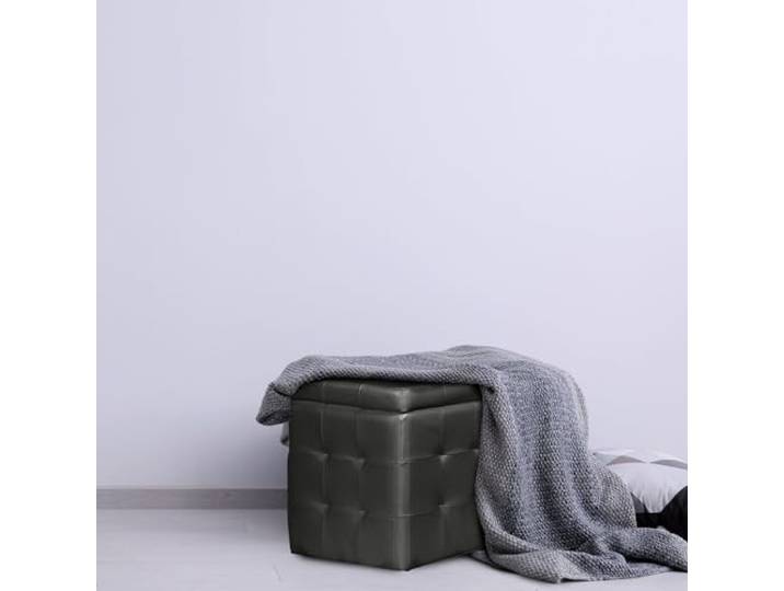 Dmora - Pouf-Behälter aus Kunstleder, Farbe schwarz, 45 x 47 x 45 cm