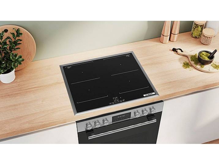 BOSCH Induktions Herd-Set HND617LS62, Einzigartiges CircoTherm®-Heißluftsystem & flexible Combi Zone