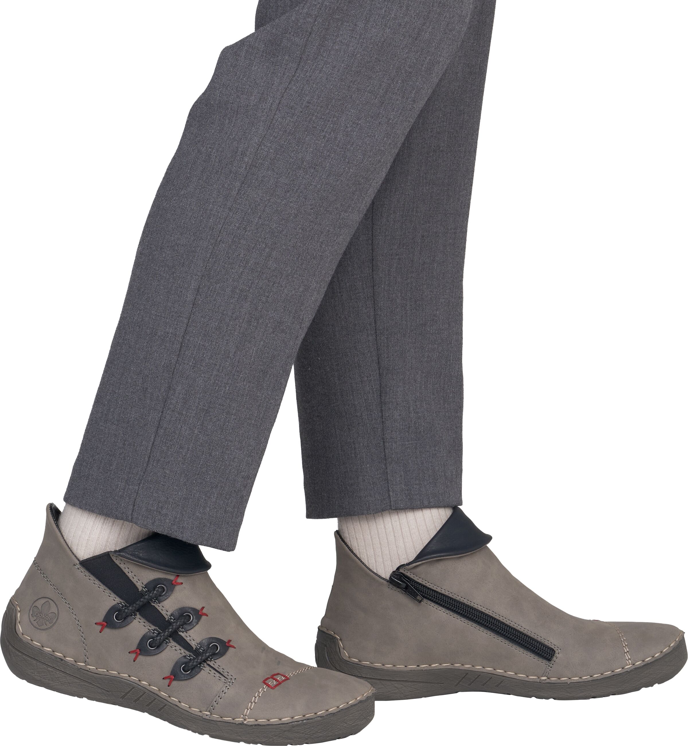 Rieker Schlupfboots, Slipper mit bunten Applikationen seitlich