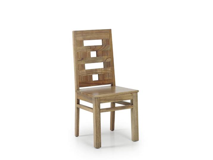 Chaise en bois massif beige