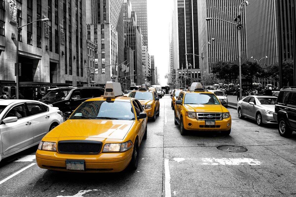 Fototapete PAPERMOON "New Yorker Taxis", bunt, B:4,5m L:2,8m, Vlies, Tapeten, Fototapete bunt B/L: 4,5m x 2,8m, Bahnen: 9 Stk.