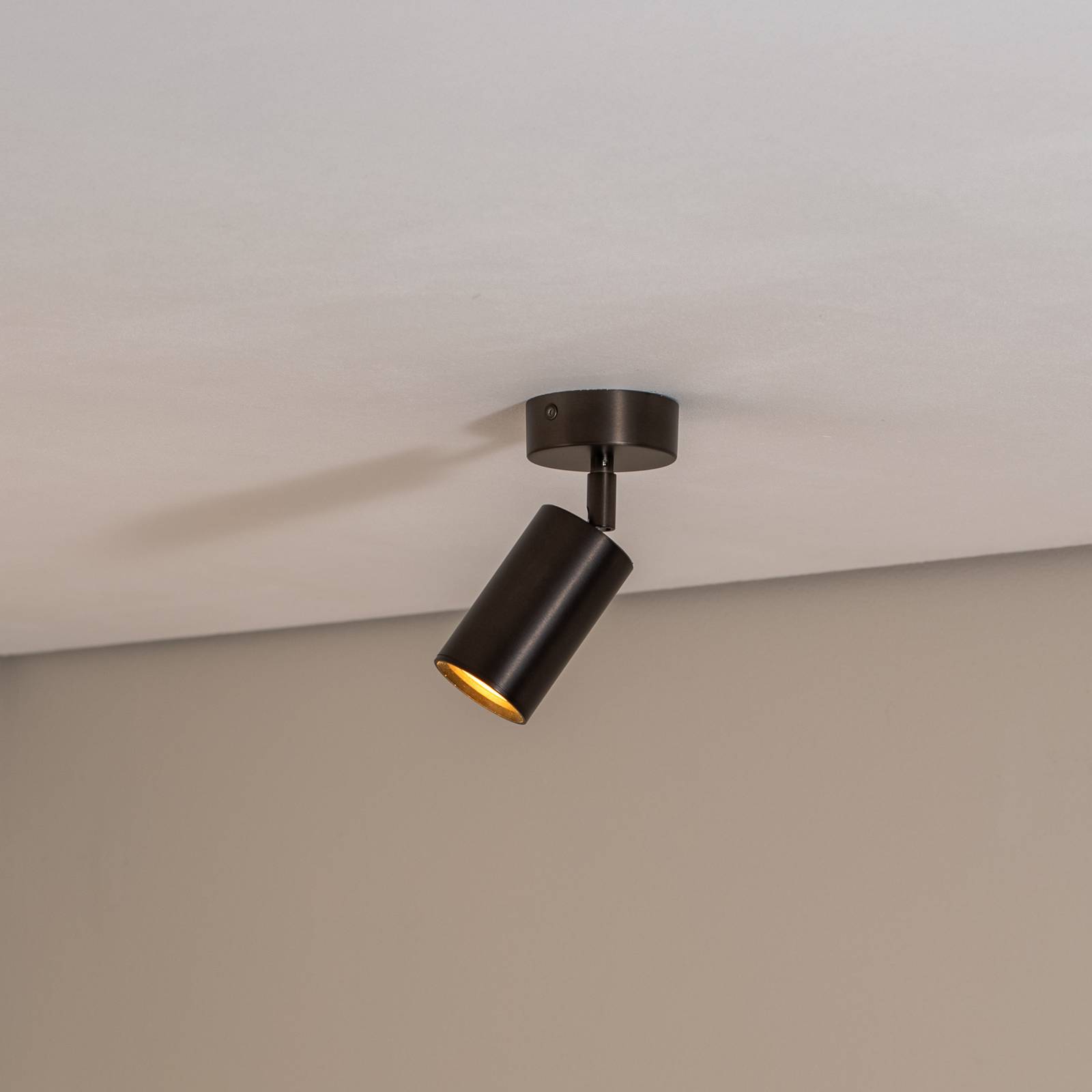 Deckenstrahler Sado, 1-flammig, anthrazit, Stahl, justierbar Sado Argon, dimmbar, schwarz, für Wohn- / Esszimmer, Metall, Modern, Strahler