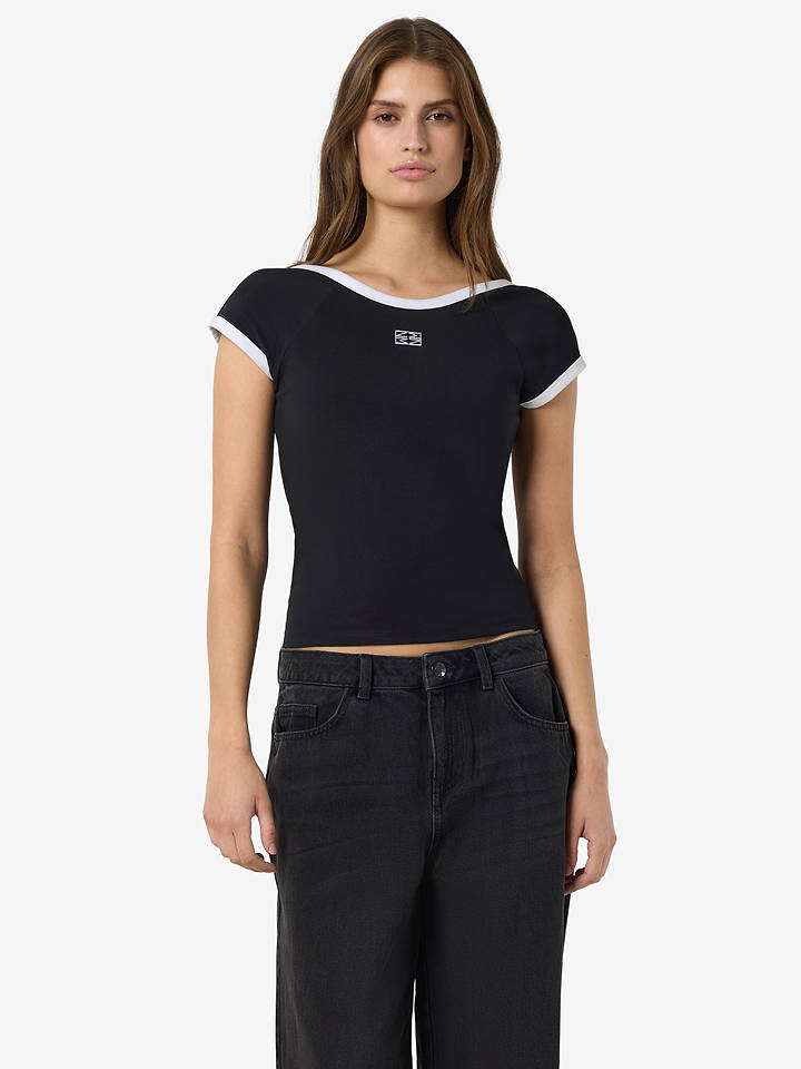 Noisy may Shirt in Schwarz - L