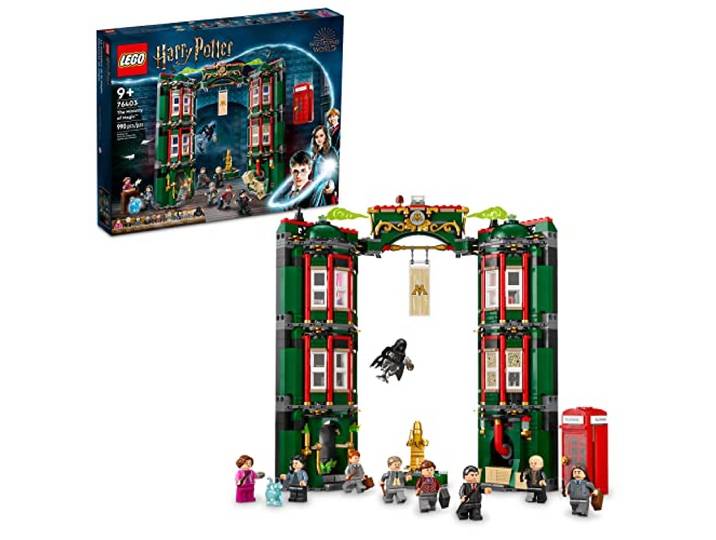 LEGO Harry Potter The Ministry of Magic 76403 Bauspielzeug-Set für Kinder, Jungen und Mädchen ab 9 Jahren; Sammlerstück Geburtstagsgeschenk inklusive 9 Minifiguren (990 Teile)