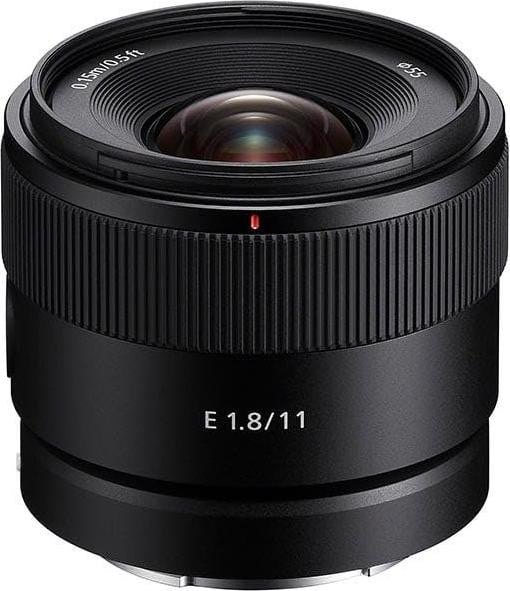 Sony SEL11F18 telelens voor Sony E-mount