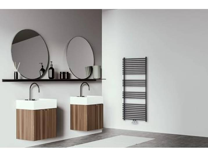 Sanotechnik Designheizkörper Trient, Mattschwarz, 1400 x 600 mm BadHeizkörper Handtuchtrockner Bad-Heizkörper Handtuchheizkörper Handtuchwärmer