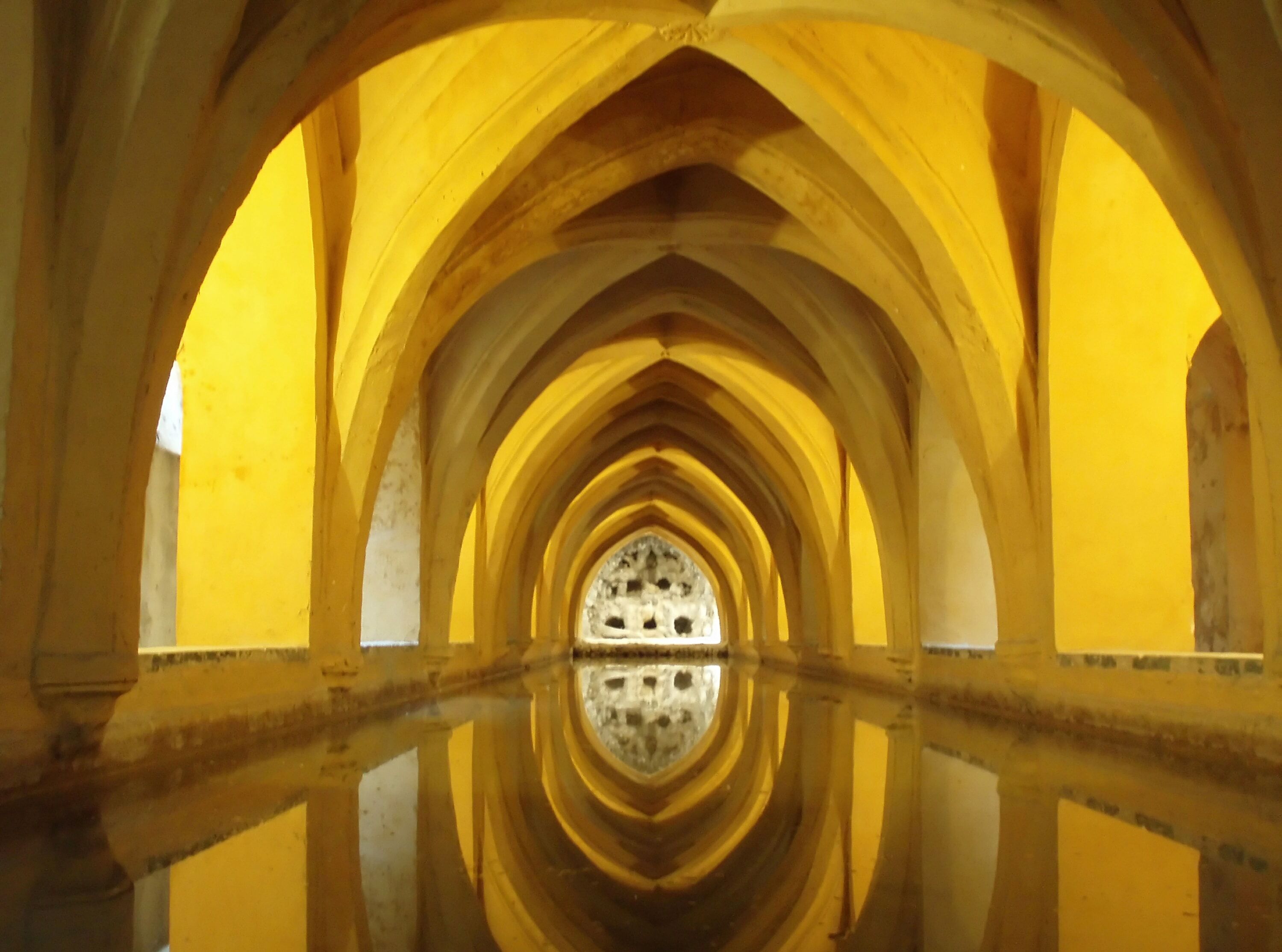 Fototapete PAPERMOON "PALAST ALCAZAR-SEVILLA SCHLOSS PATIO ARKADE ANTIK FORT", bunt, B:4m L:2,6m, Vlies, Tapeten, Fototapete bunt B/L: 4m x 2,6m, Bahnen: 8 Stk.