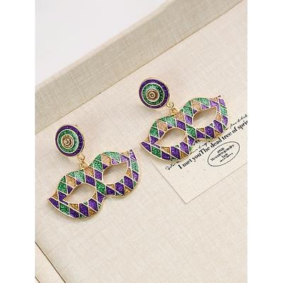 Ohrringe im Mardi-Gras-Stil für Damen – aus einer Legierung, verschiedene Designs erhältlich, perfekt für Mardi-Gras-Feierlichkeiten und -Feste.