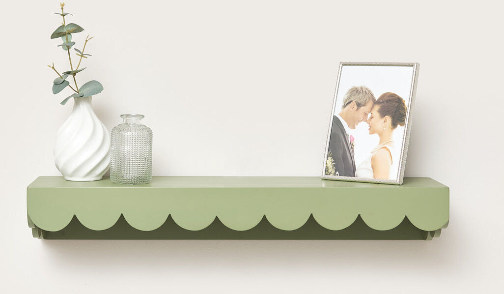 Large Green Scalloped Wall Storage Shelf - 61cm Material: Home Decor & Accessories/Shelves & Storage