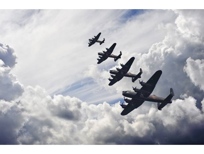 Fototapete PAPERMOON VINTAGE FLUGZEUGE-LANCASTER FLUGZEUG WOLKEN HIMMEL XXL , bunt, B:2m L:1,49m, Vlies, Tapeten, Fototapete