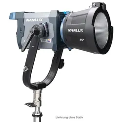 NANLUX Evoke 150C Full-Color LED-Scheinwerfer