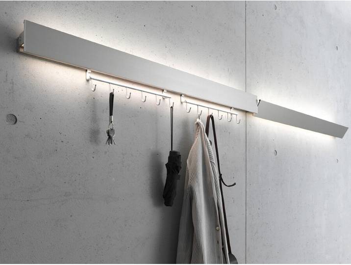 Gera-Leuchten Garderobenleuchte GL 8 Wandleuchte silber, Designer Gera-Leuchten, 90x9.4x7.65 cm