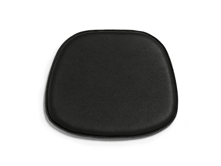 Sitzpad für Eames Plastic Side Chair Albrecht Leder schwarz, Designer Thomas Albrecht, 38.5x2x36 cm