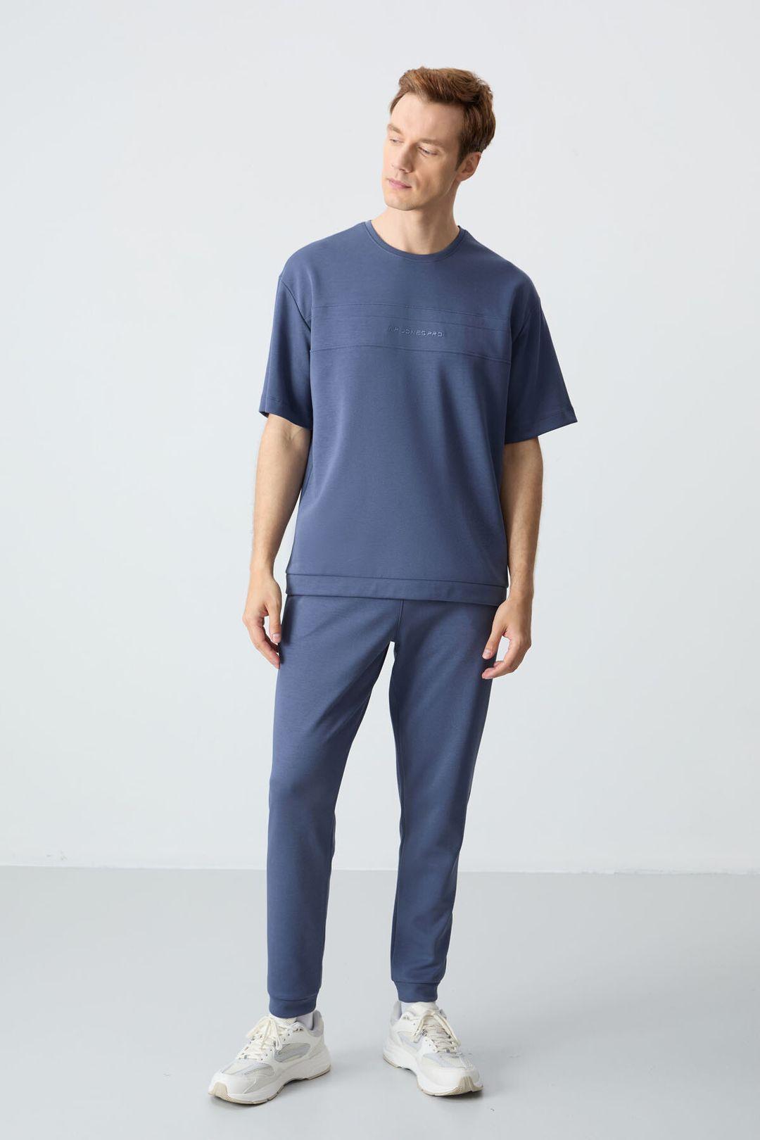 Herren Oversized T-Shirt und Hosen Set