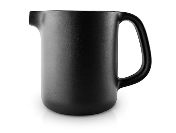 Eva Solo Nordic kitchen Verseuse cylindrique 0\,5 l Verseuse polyvalente au design minimaliste et élégant Noir