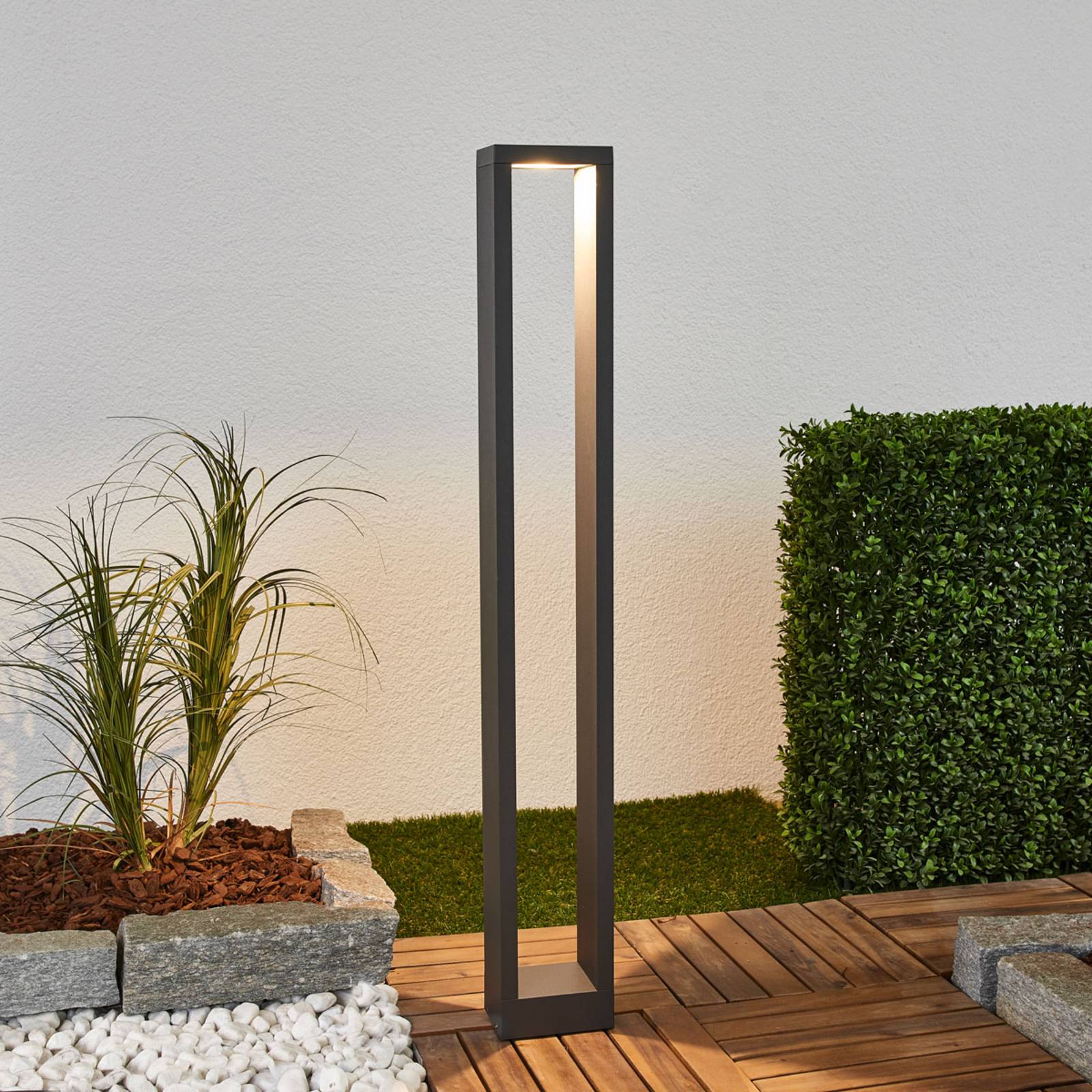 LED Wegeleuchte Jupp Lucande, schwarz, Aluminium, Modern, LED Außenleuchte